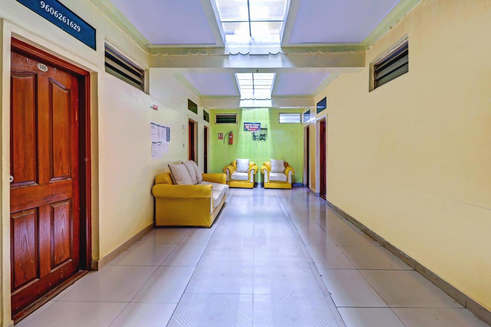 Hotel O Sai Hotel Bangalore Exterior photo